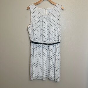 Elle White Black Sleeveless Belted Plus Size Dress